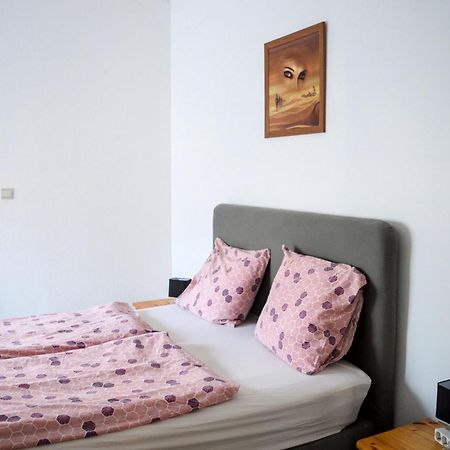 Logement Gare Эйпен Экстерьер фото