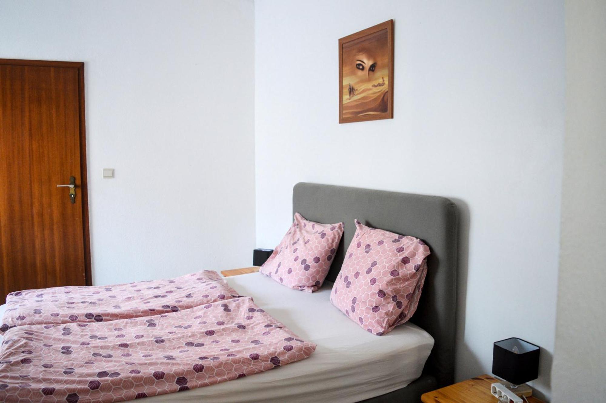 Logement Gare Эйпен Экстерьер фото